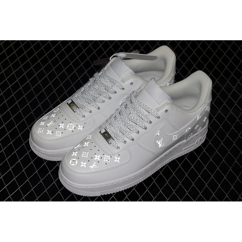 nike air force 1&l**is V*t*n sneakers white