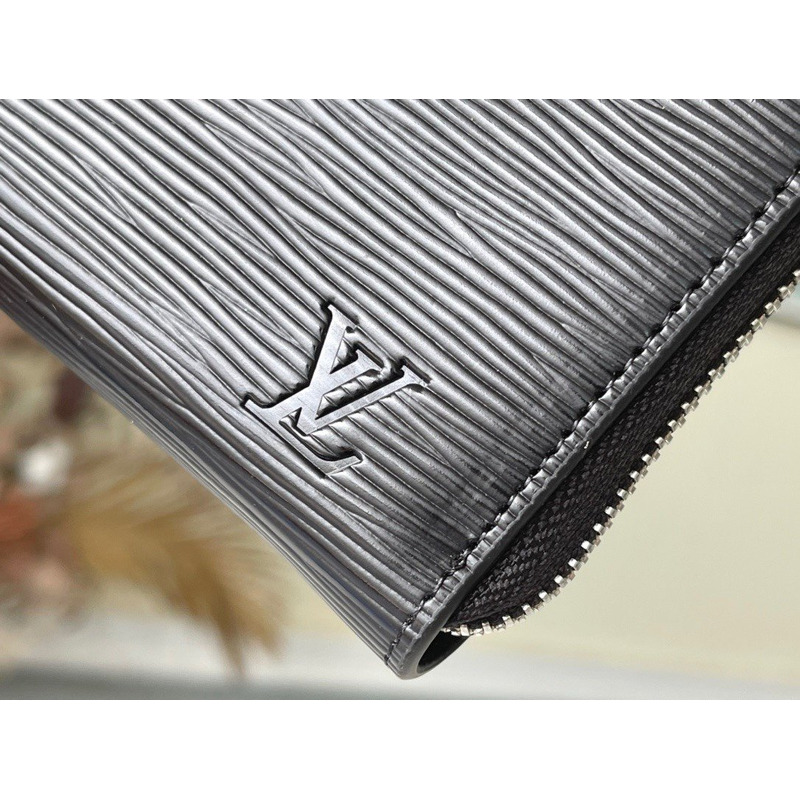 LV Zippy Dragonne M81325