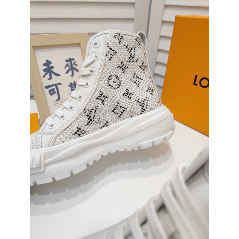 LV Squad Monogram High-Top Sneaker White 1A9RZQ