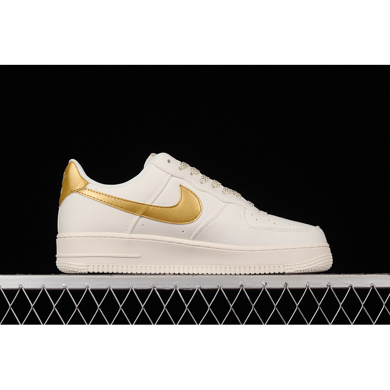 Nike Air Force 1 Gold White