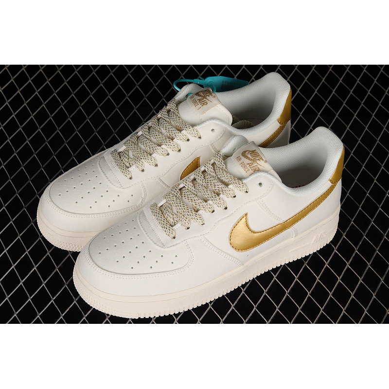 Nike Air Force 1 Gold White