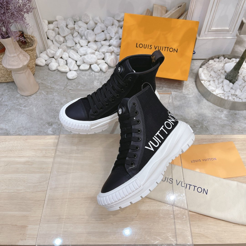 LV Squad High-Top Sneaker Black 1A96F2