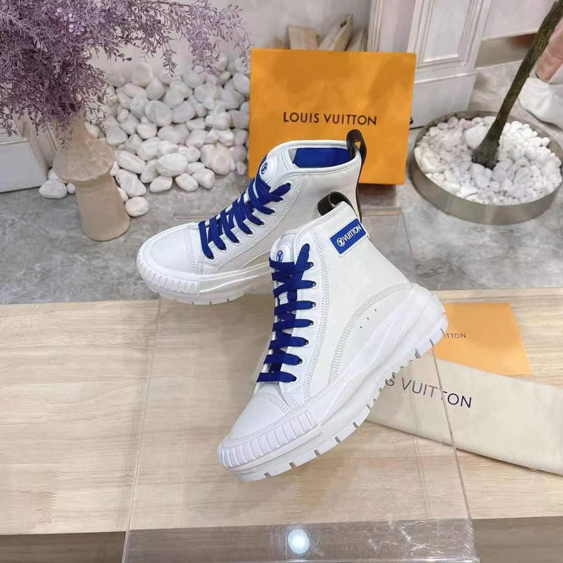 LV Squad High-Top Sneaker Blue 1A940K