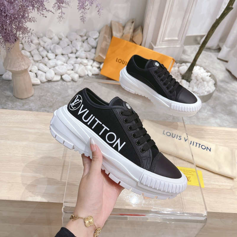 LV Squad Sneaker Black 1A941G