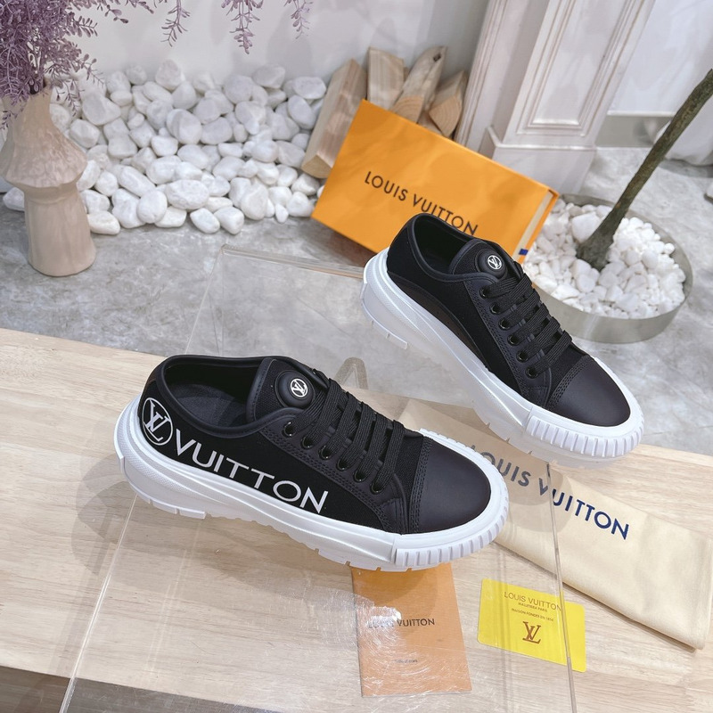 LV Squad Sneaker Black 1A941G