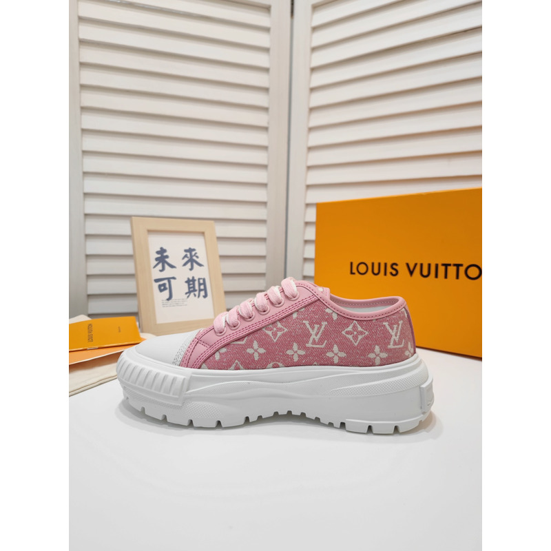 LV Squad Monogram Sneaker Pink 1A9S0M