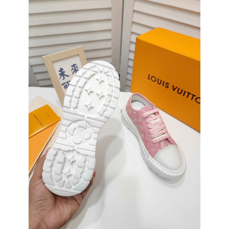 LV Squad Monogram Sneaker Pink 1A9S0M