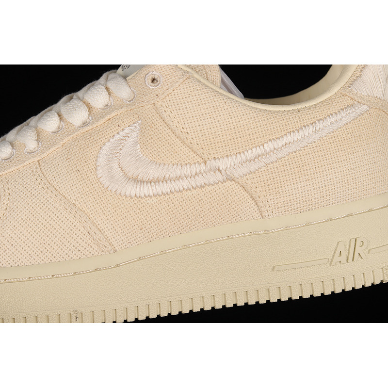 Nike Air Force 1 Beige