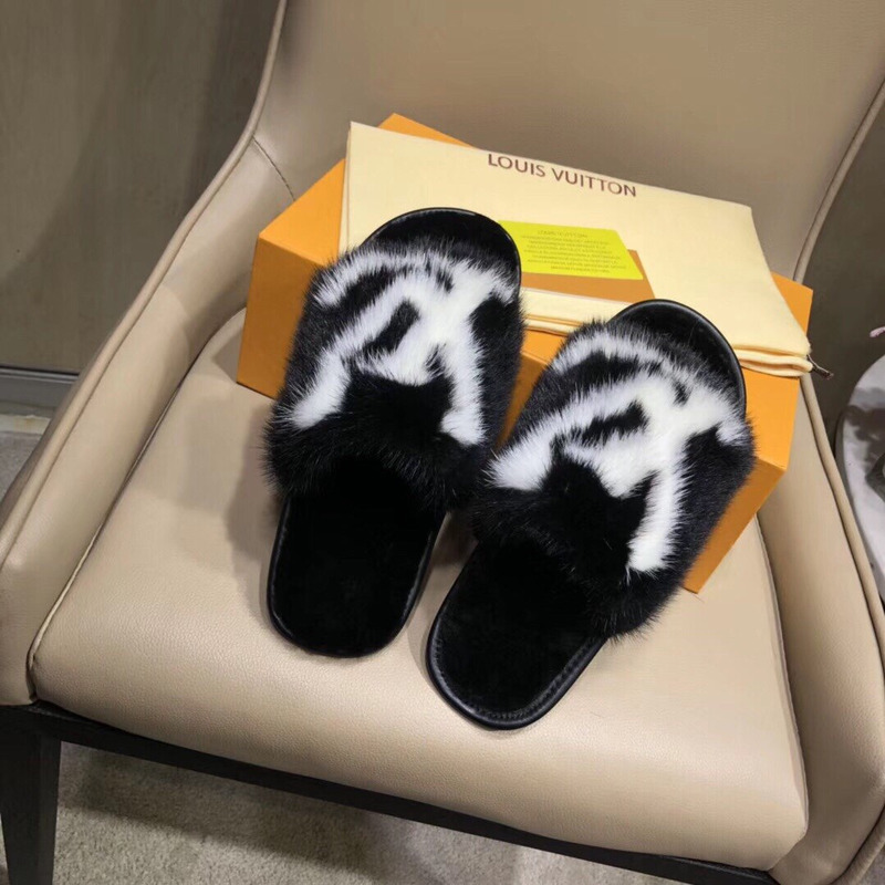 LV Homey mink Flat Slippers Black 1A5SZH