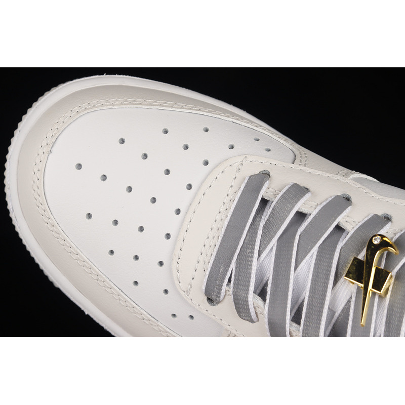 Nike Air Force 1 07 Low ESS White Metallic Sliver Grey DA8302-333