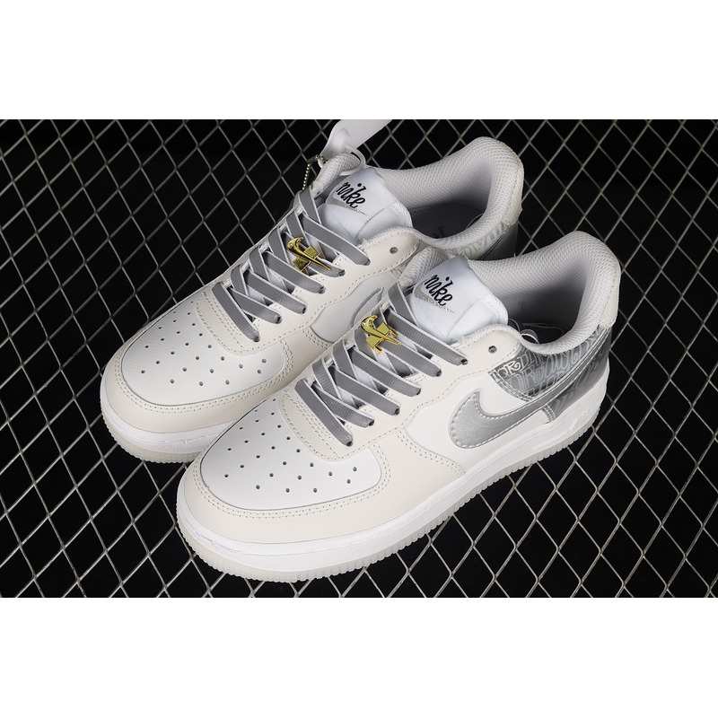 Nike Air Force 1 07 Low ESS White Metallic Sliver Grey DA8302-333