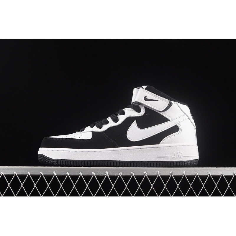 Nike Air Force 1’07 Mid Black White