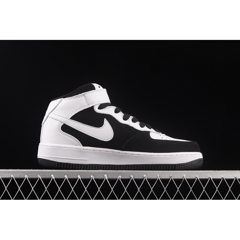 Nike Air Force 1’07 Mid Black White