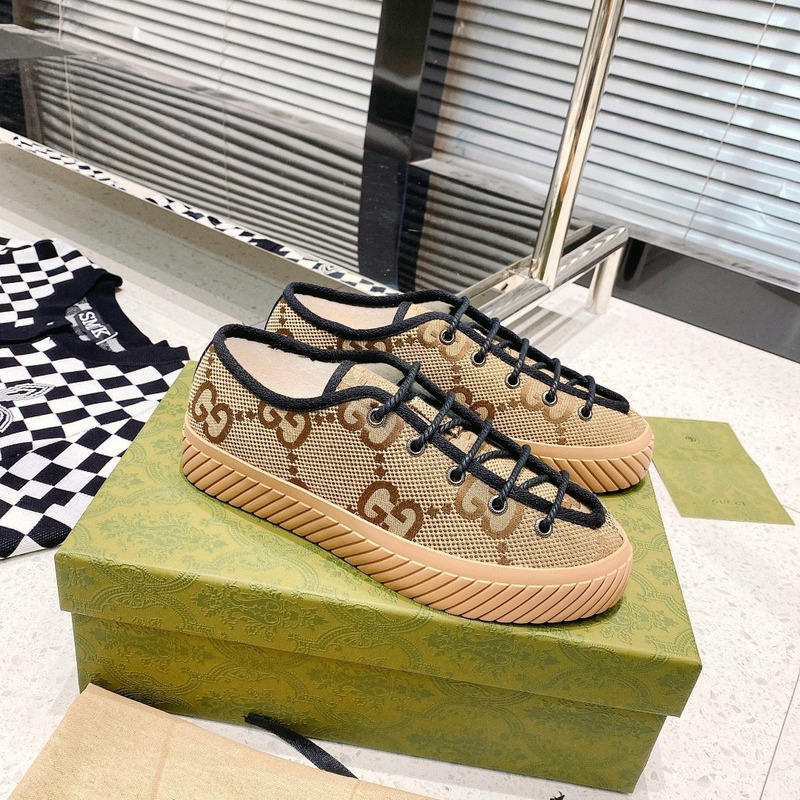 G*u*i men''s maxi gg sneaker