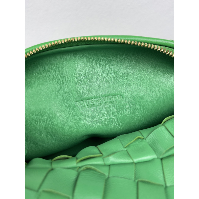 Bo*te*ga ve*ne*ta mini jodie handbag spring green