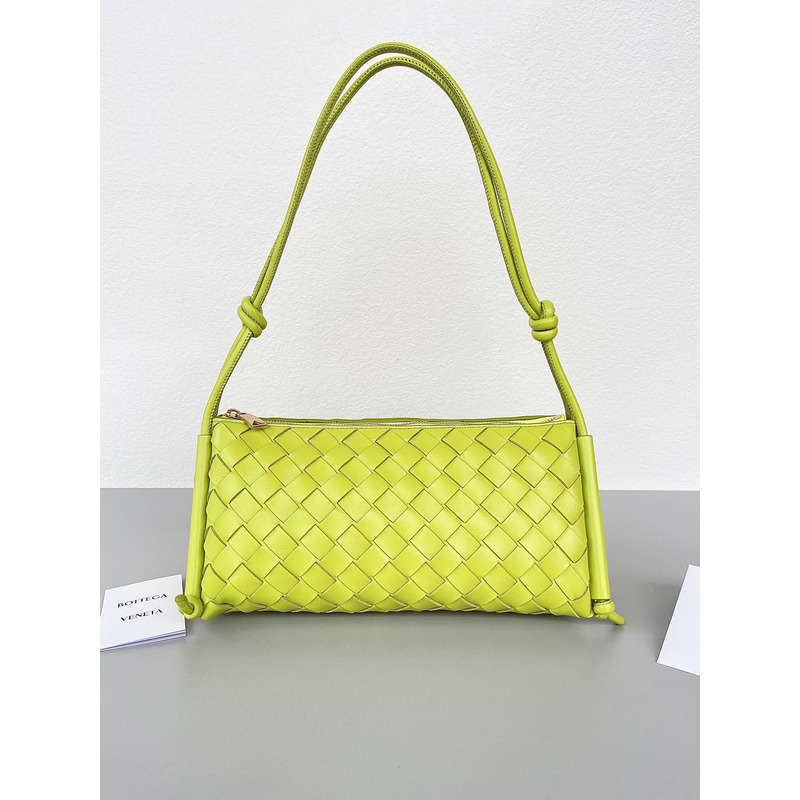 Bo*te*ga ve*ne*ta intreccio nappa mini shoulder bag in green