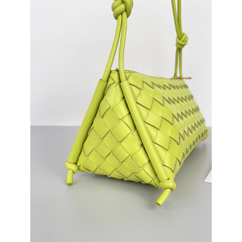 Bo*te*ga ve*ne*ta intreccio nappa mini shoulder bag in green