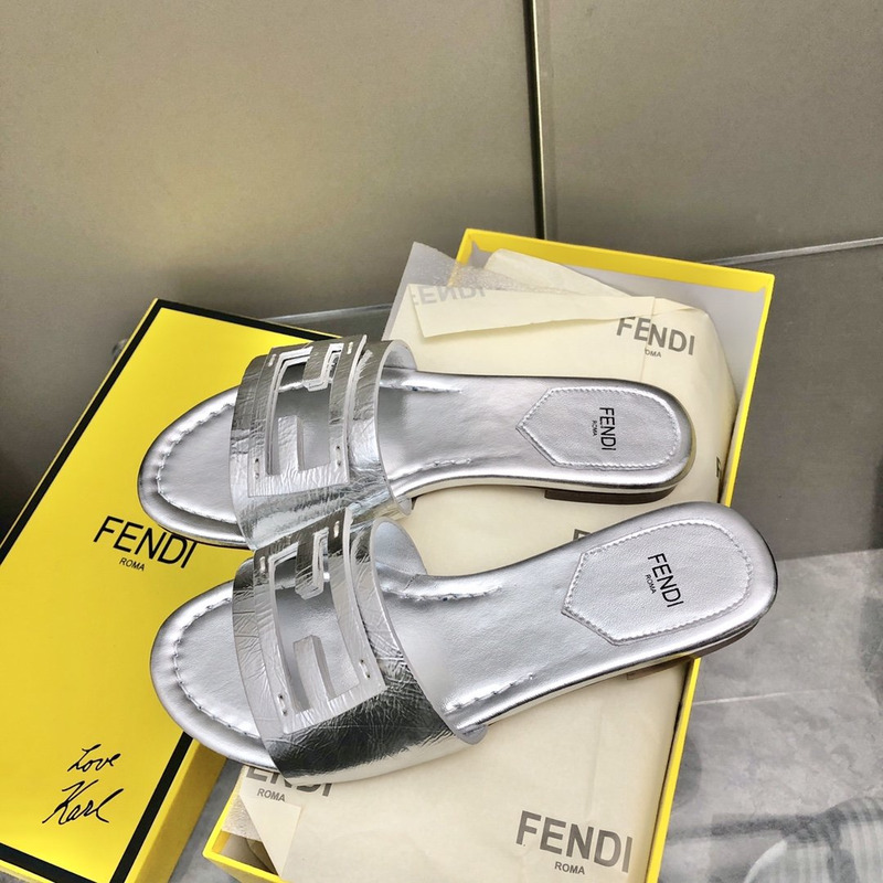 F**di leather sandals silver