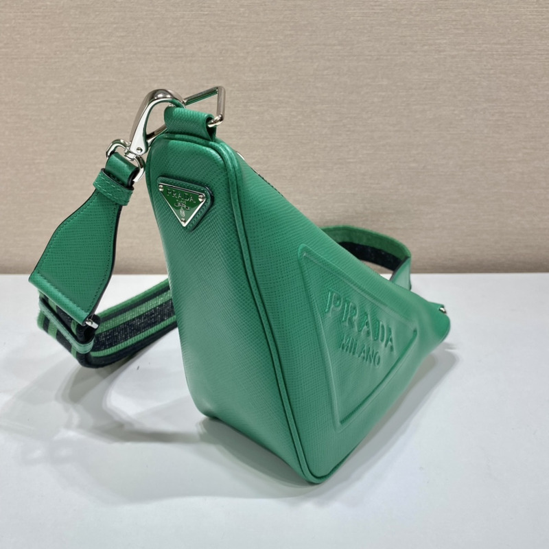 Pra*a triangle leather pouch in green