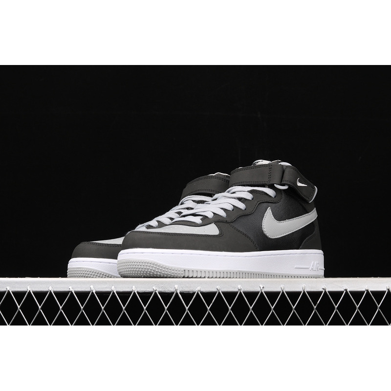 Nike Air Force 107 Mid in Black & Grey