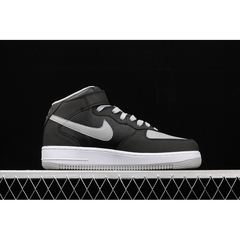 Nike Air Force 107 Mid in Black & Grey