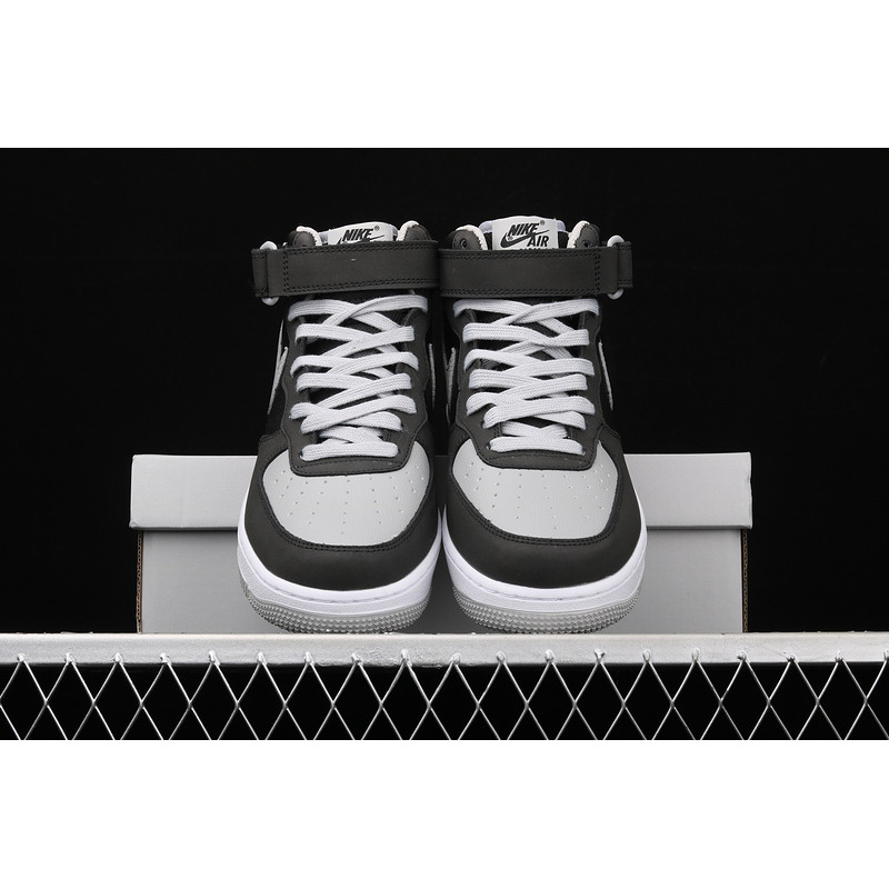 Nike Air Force 107 Mid in Black & Grey