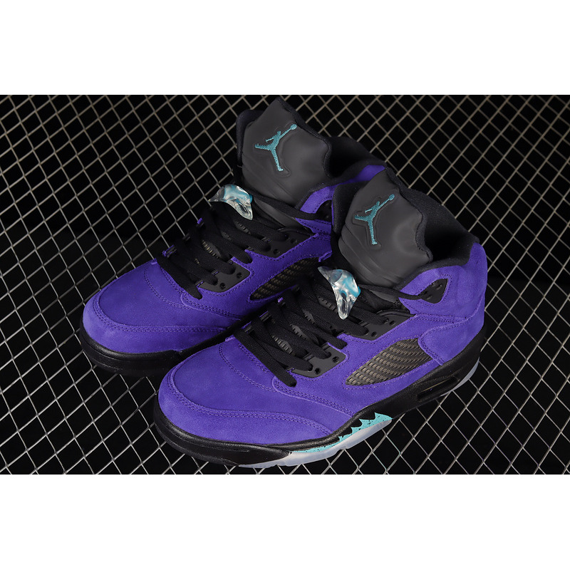 Jordan SNEAKERS AIR JORDAN 5 RETRO 136027-500 purple and black