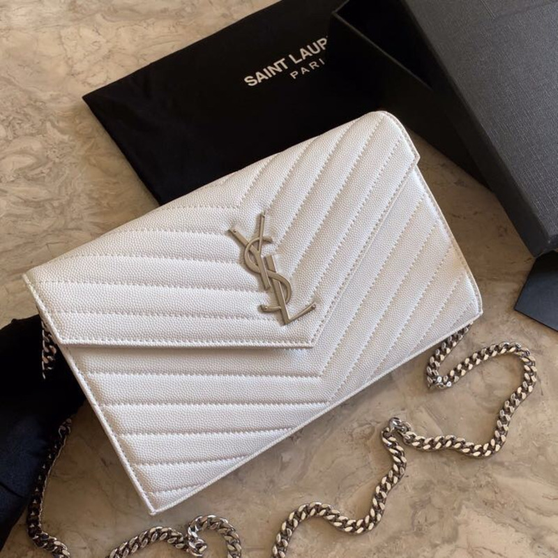 SAINT LAURENT Monogramme quilted textured-leather shoulder bag white