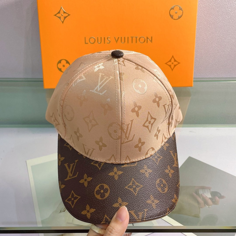 l**is V*t*n monogram print hat khaki