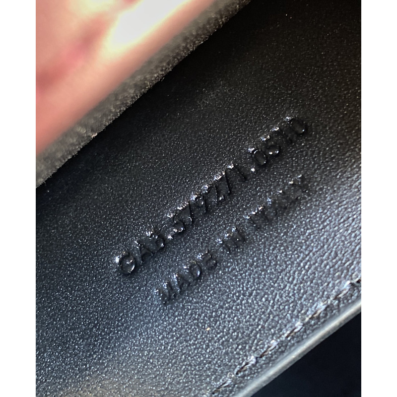 Saint Laurent MANHATTAN BOX LEATHER SHOULDER BAG Black