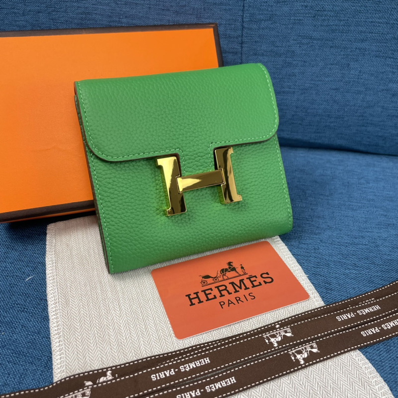 H**mes constance slim wallet green