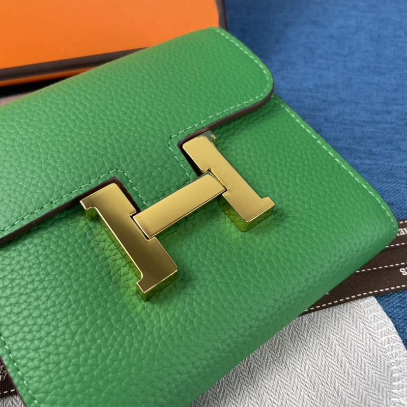 H**mes constance slim wallet green