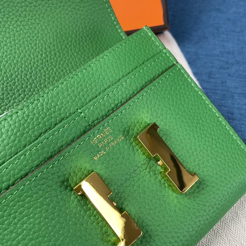 H**mes constance slim wallet green