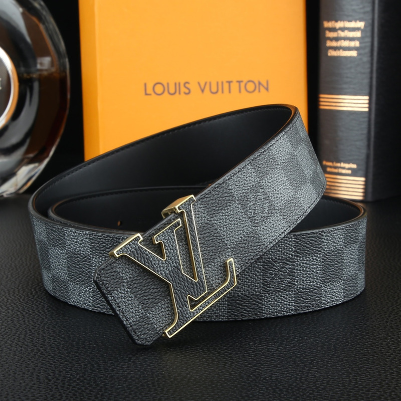 l**is V*t*n reversible belt grey