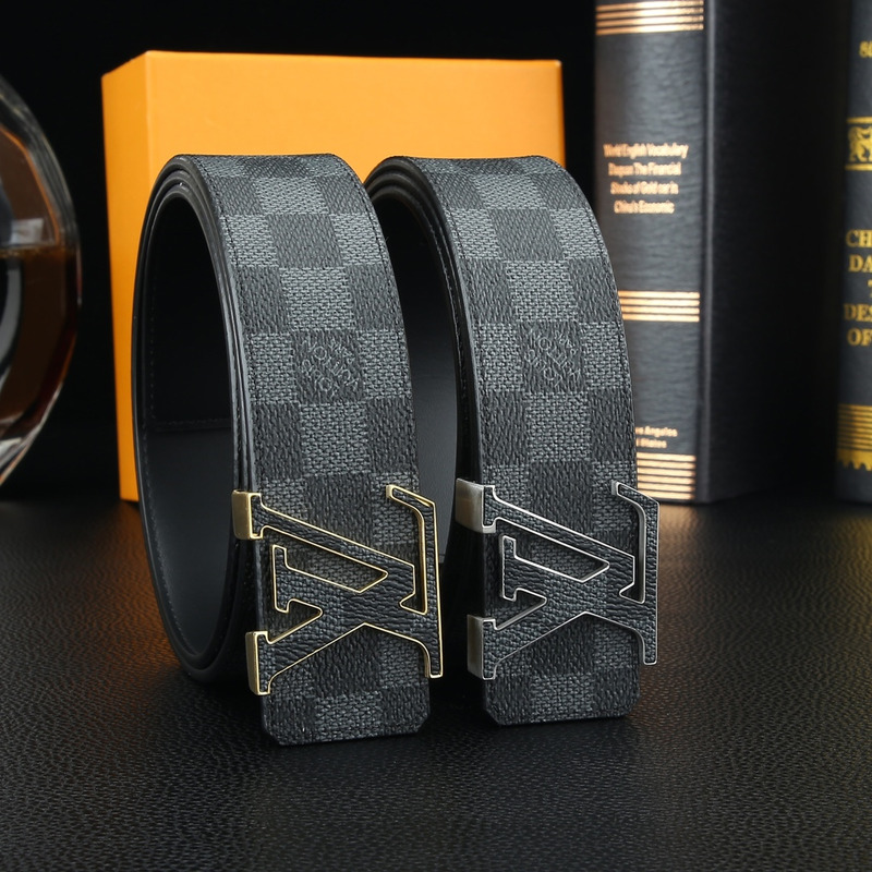 l**is V*t*n reversible belt grey