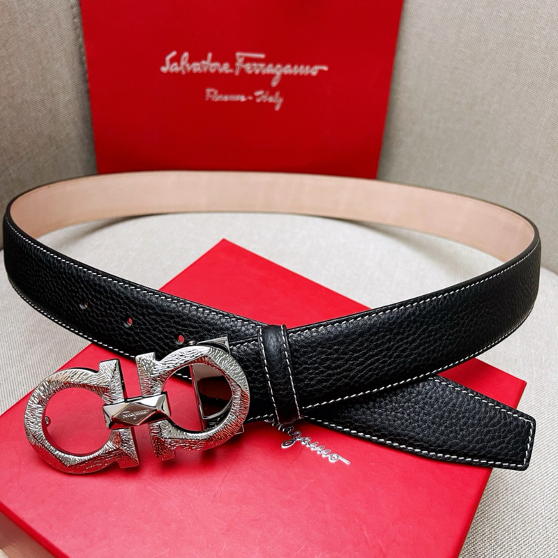 Ferragamo Reversible and Adjustable Gancini Belt Gold Black&White