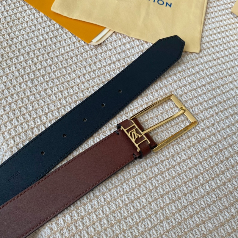 l**is V*t*n leather belt with gold-tone locker brown