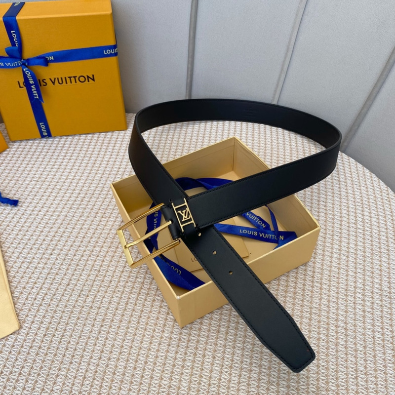 l**is V*t*n leather belt with gold-tone locker black