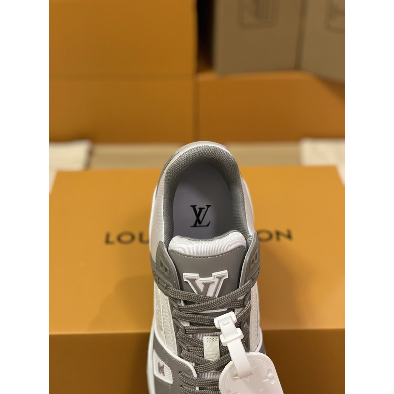 l**is V*t*n trainer sneaker low white gray