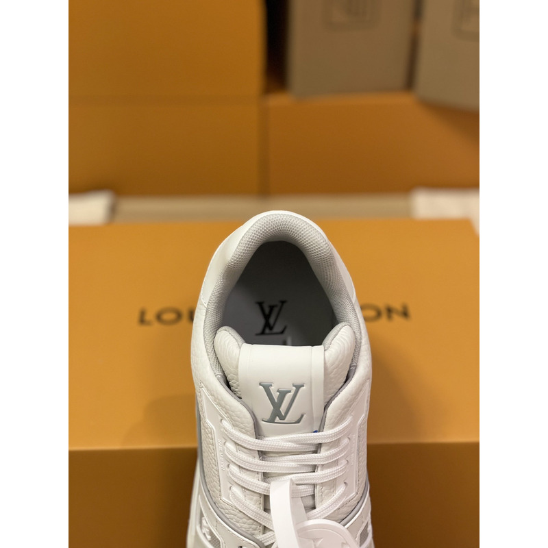 l**is V*t*n trainer sneaker low white