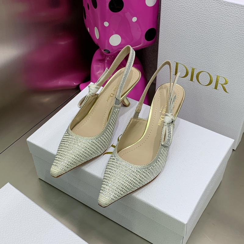 D*or j''aD*or gold-tone metallic slingback pump 4.5cm heel