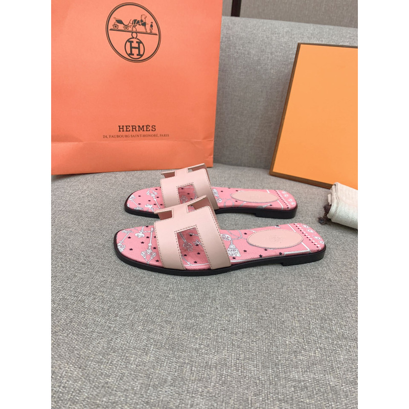 H**mes oran flat sandals in pink