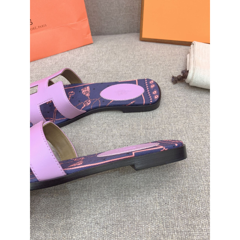 H**mes oran flat sandals in purple