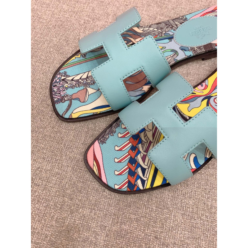 H**mes oran flat sandals in blue dorset