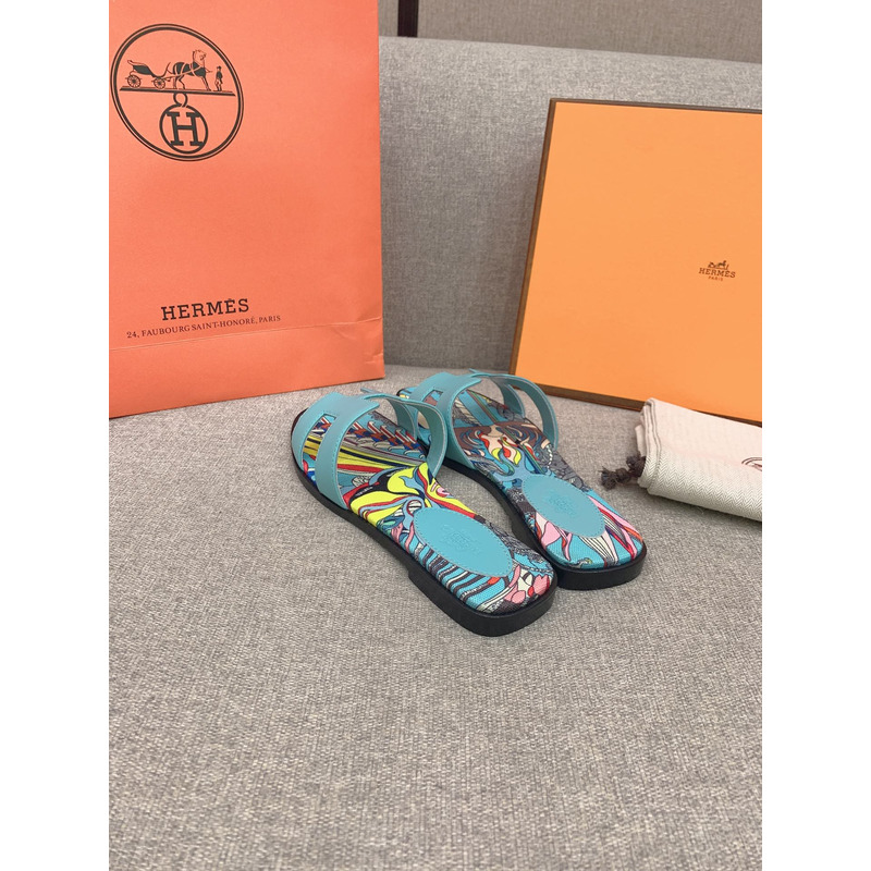 H**mes oran flat sandals in blue dorset