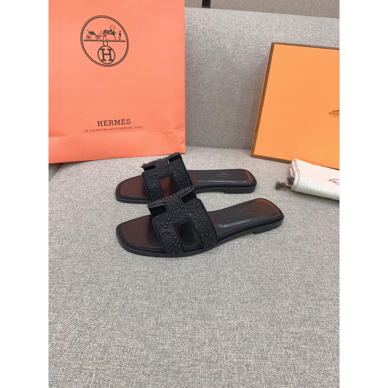 H**mes oran sandals in black