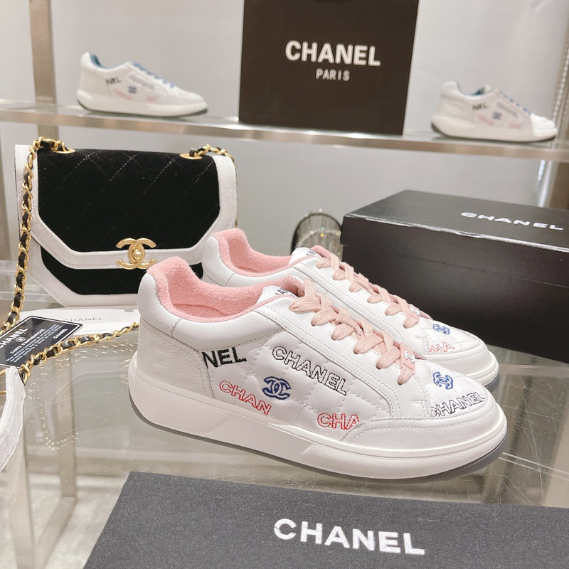 Ch*el  logo embroidered sneakers white pink