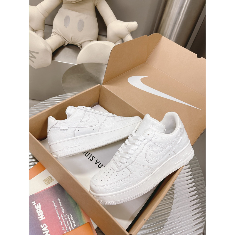 l**is V*t*n x nike air force 1 white