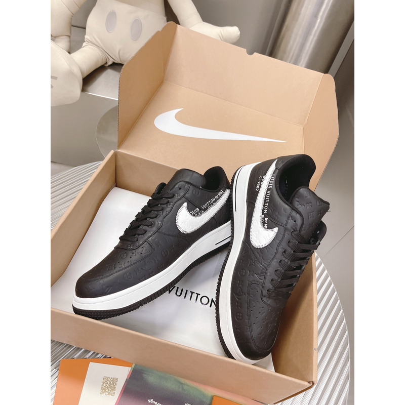 l**is V*t*n x off-white x nike air force 1 low black