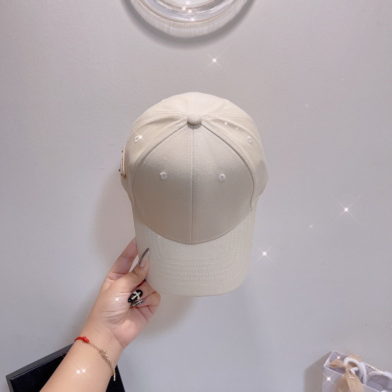 Pra*a nylon baseball cap beige